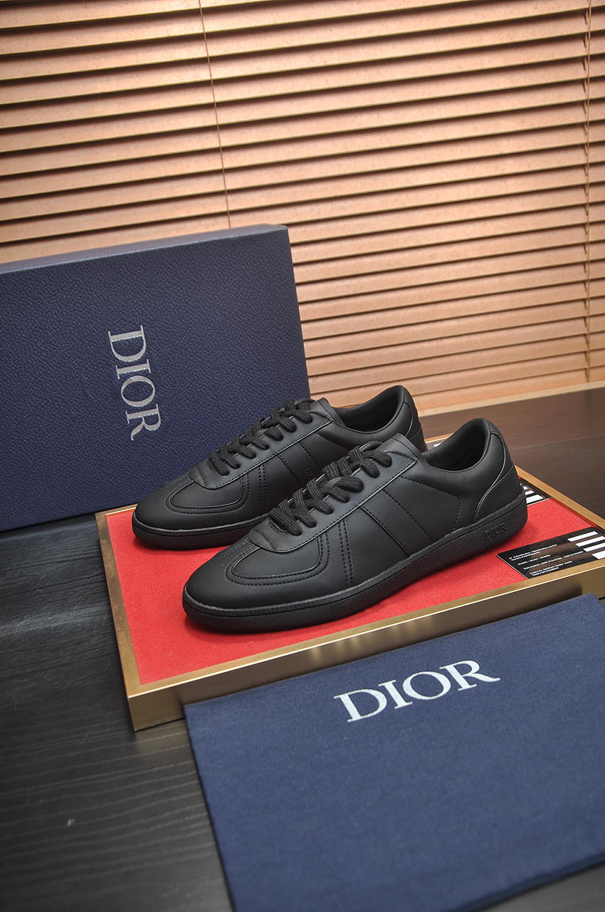 Cistian Louboutin