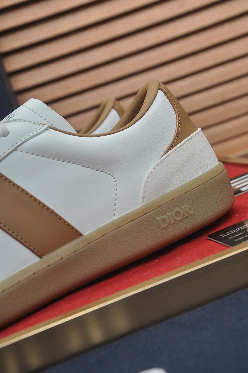 Cistian Louboutin