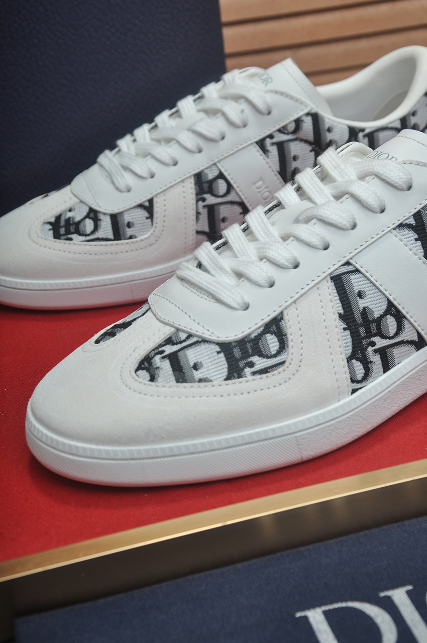 Cistian Louboutin
