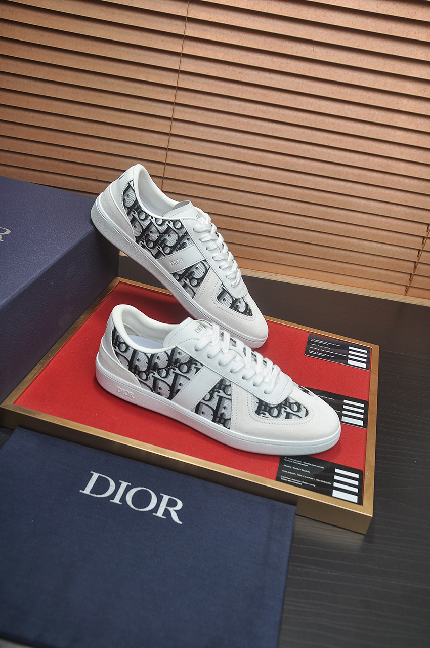 Cistian Louboutin