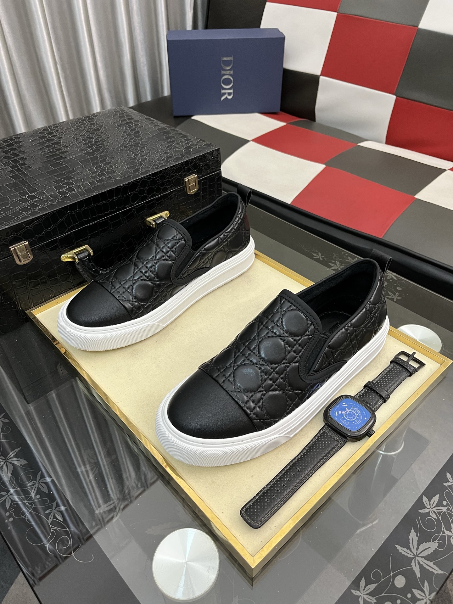 Cistian Louboutin