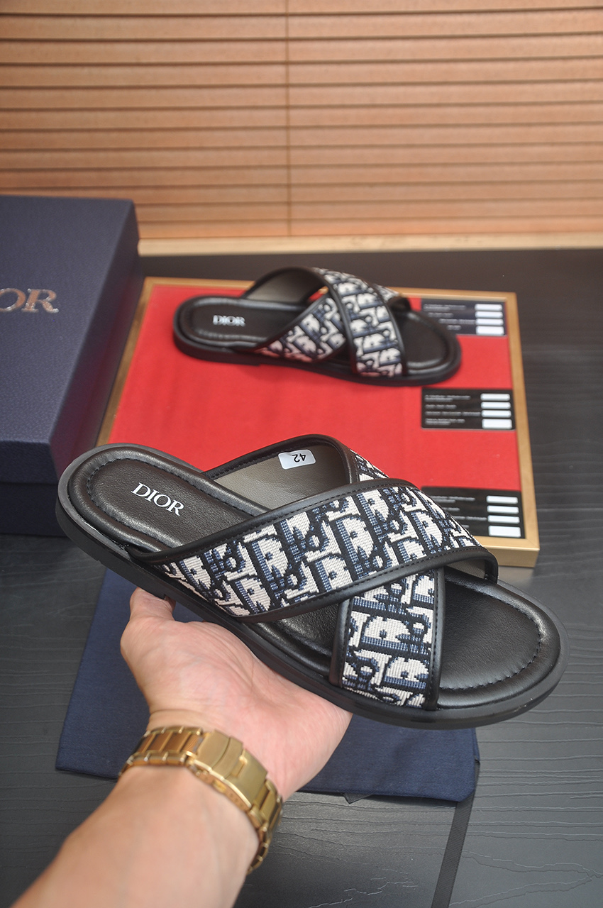 Cistian Louboutin