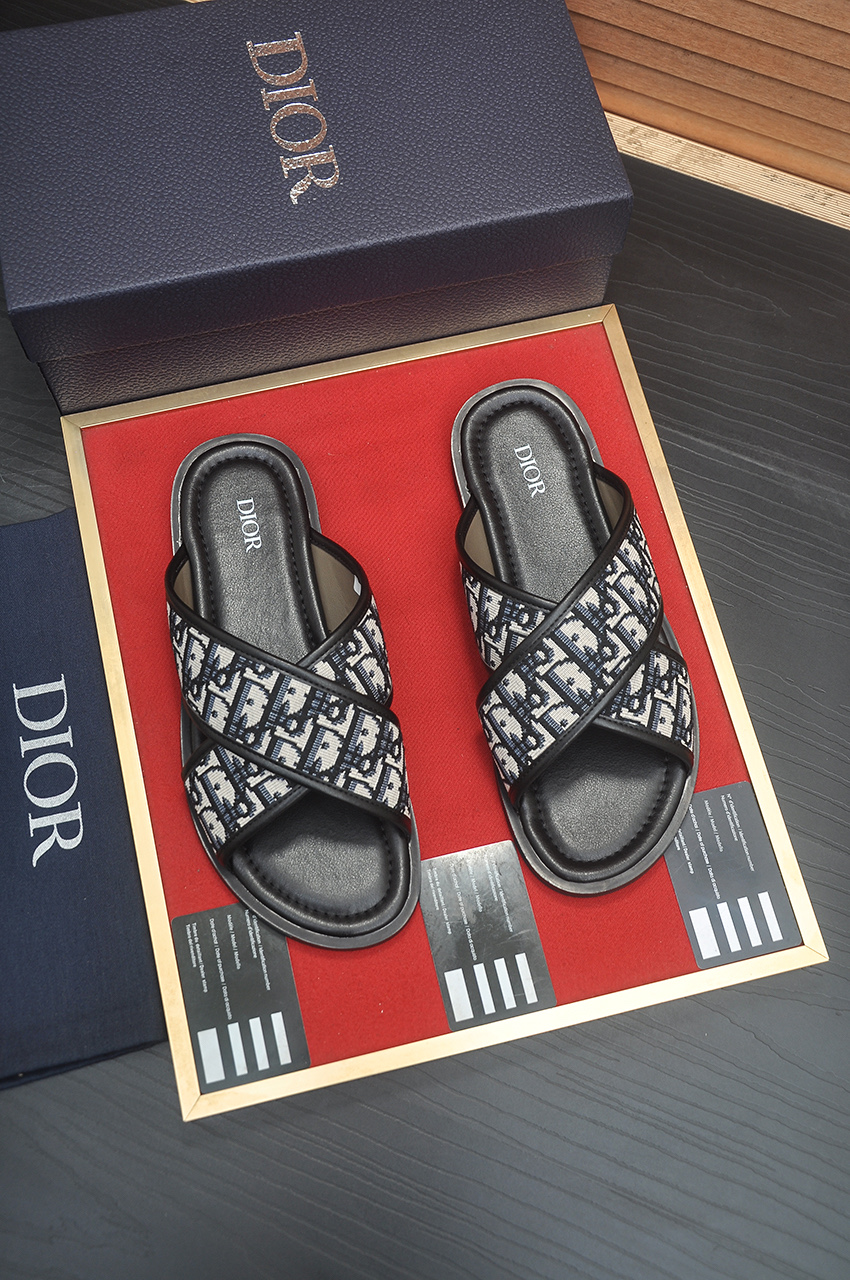 Cistian Louboutin