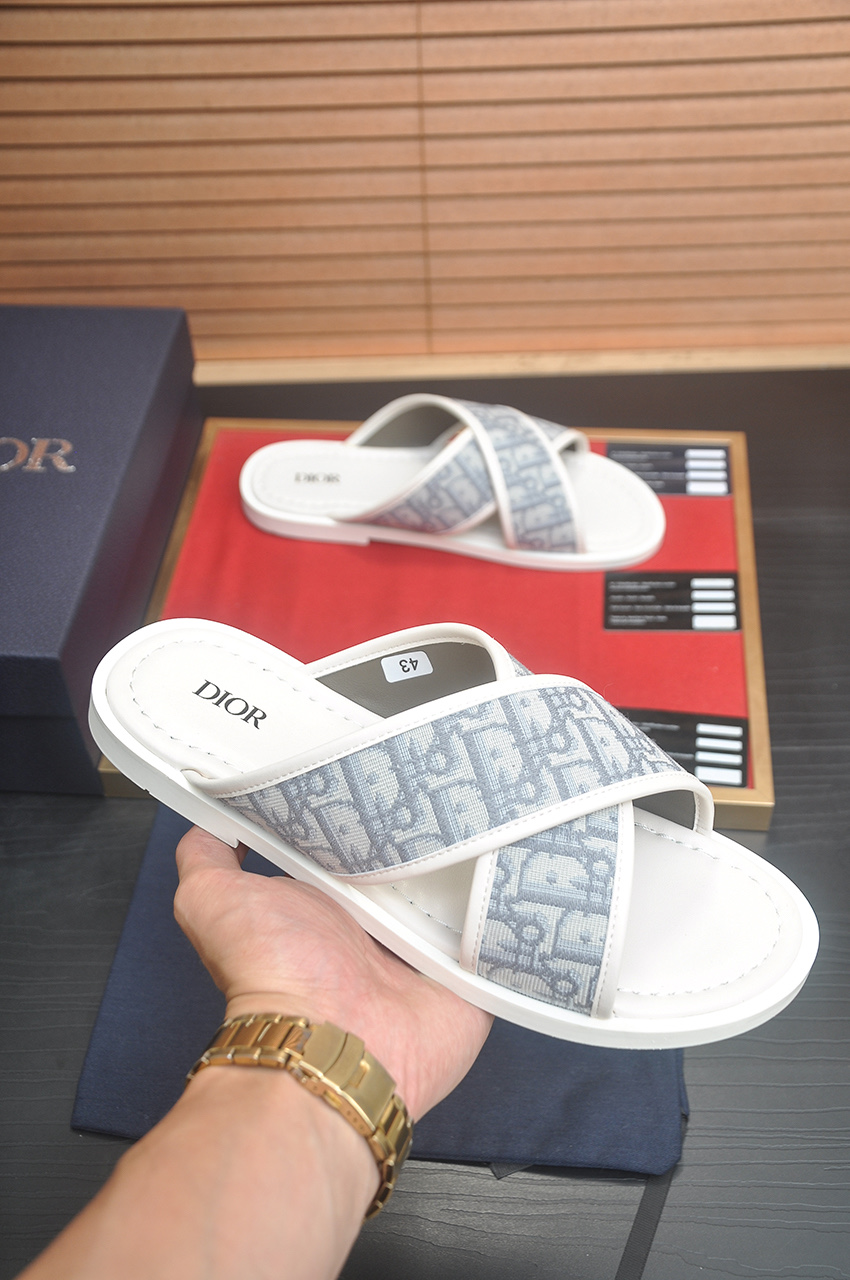 Cistian Louboutin