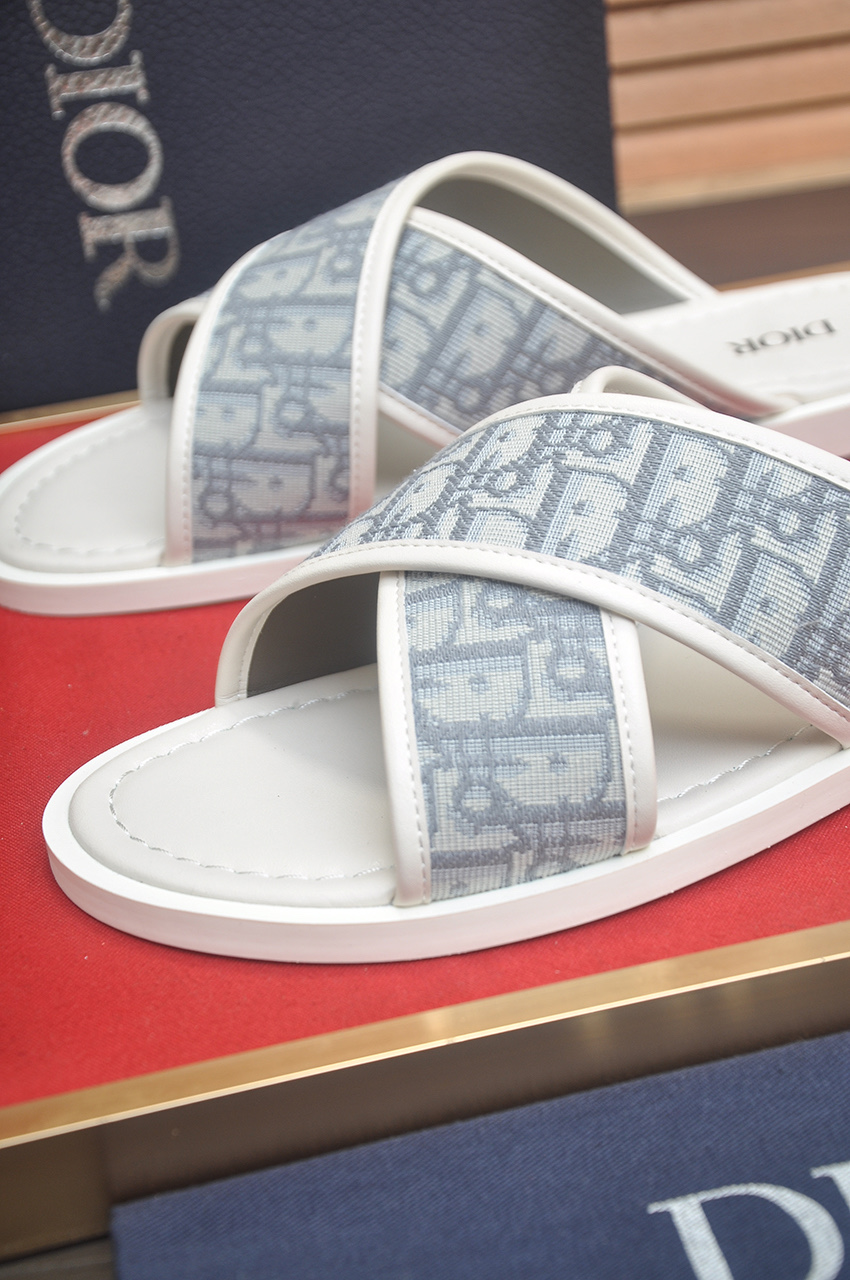 Cistian Louboutin