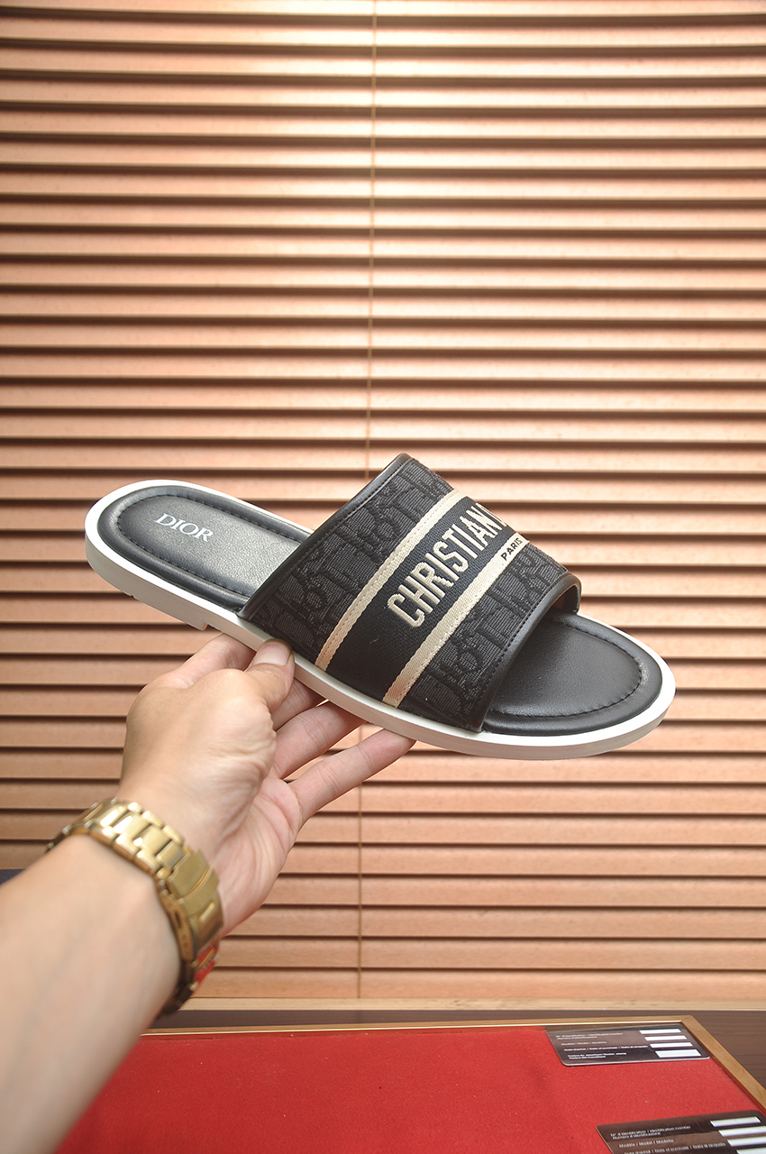 Cistian Louboutin