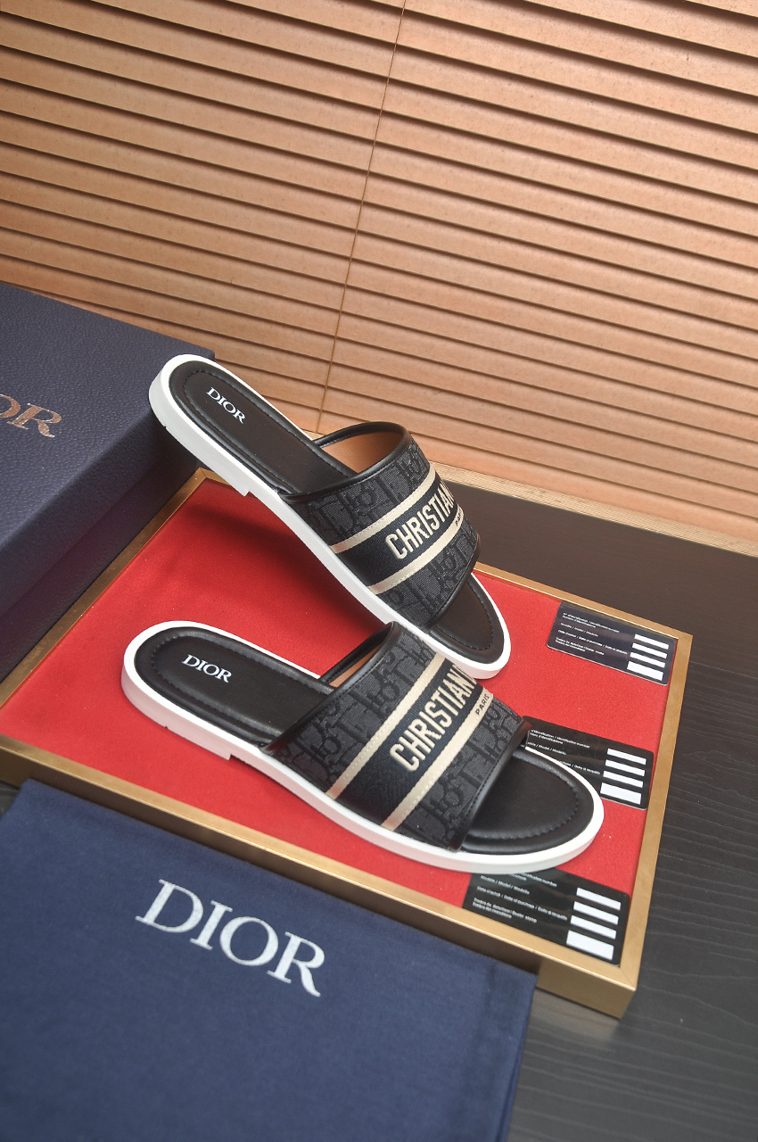 Cistian Louboutin