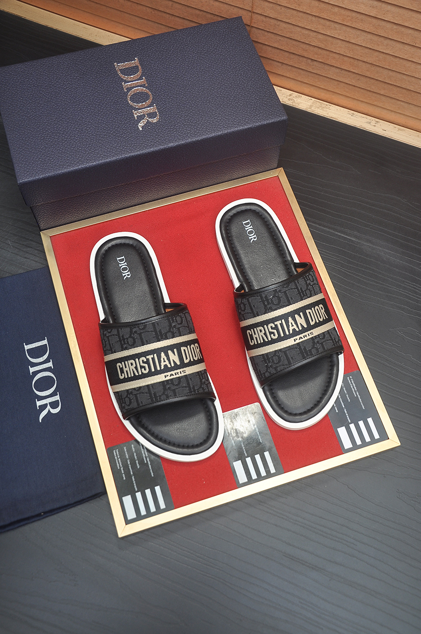 Cistian Louboutin