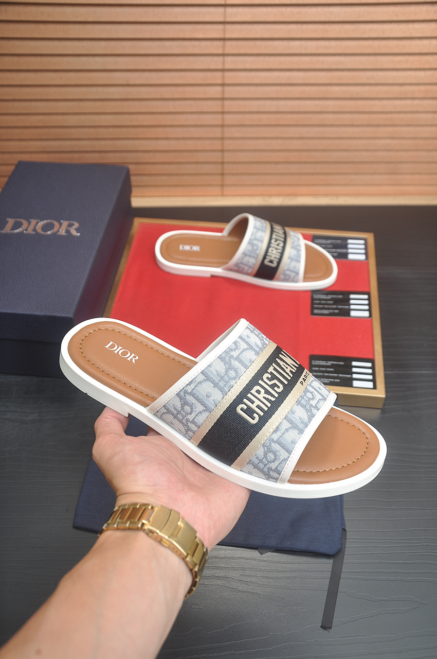 Cistian Louboutin