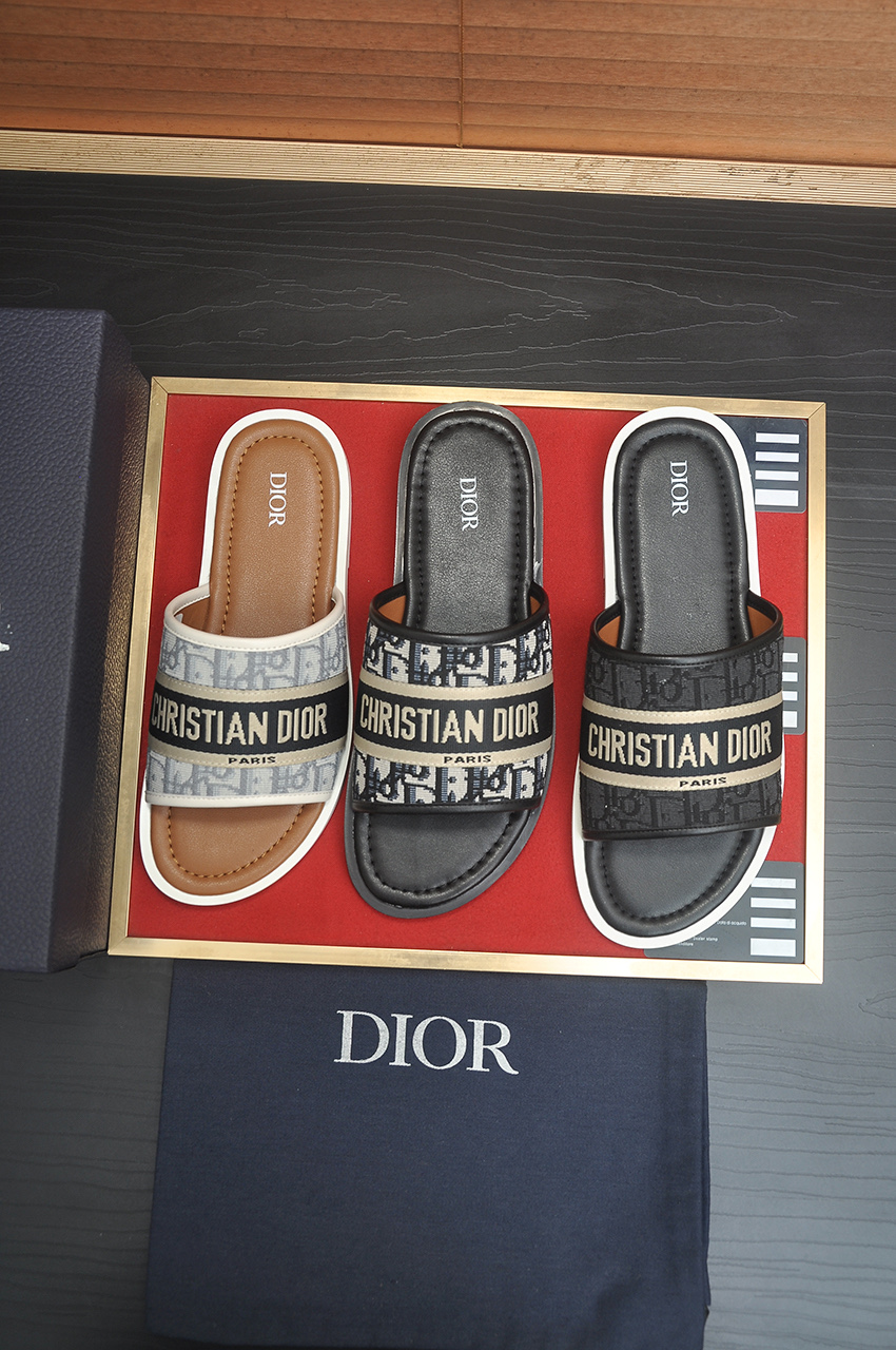 Cistian Louboutin
