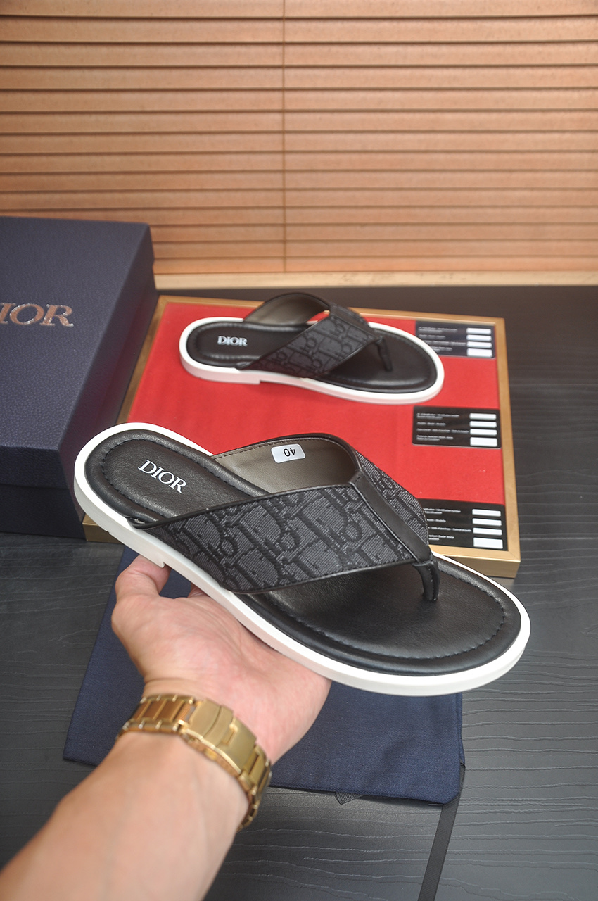 Cistian Louboutin
