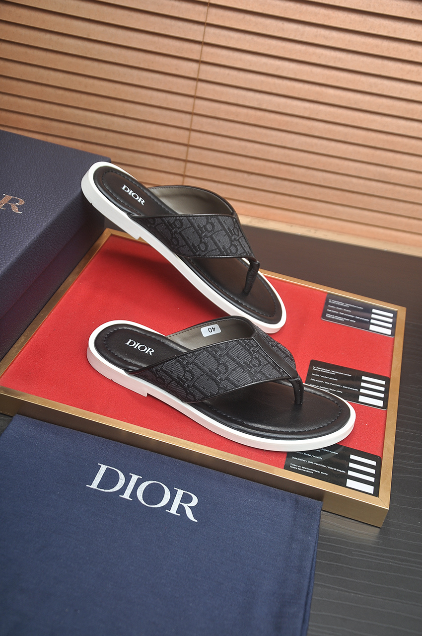 Cistian Louboutin