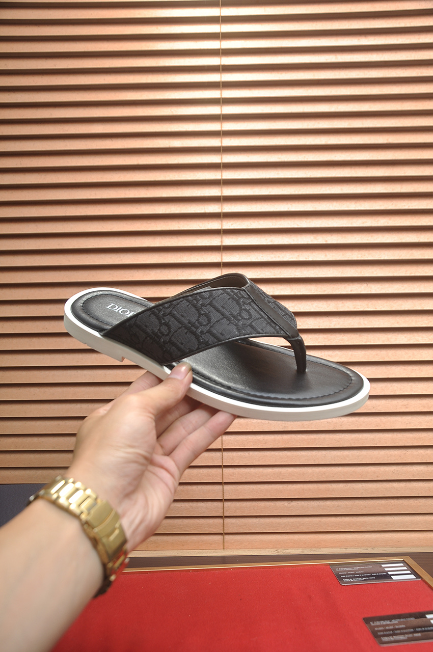Cistian Louboutin