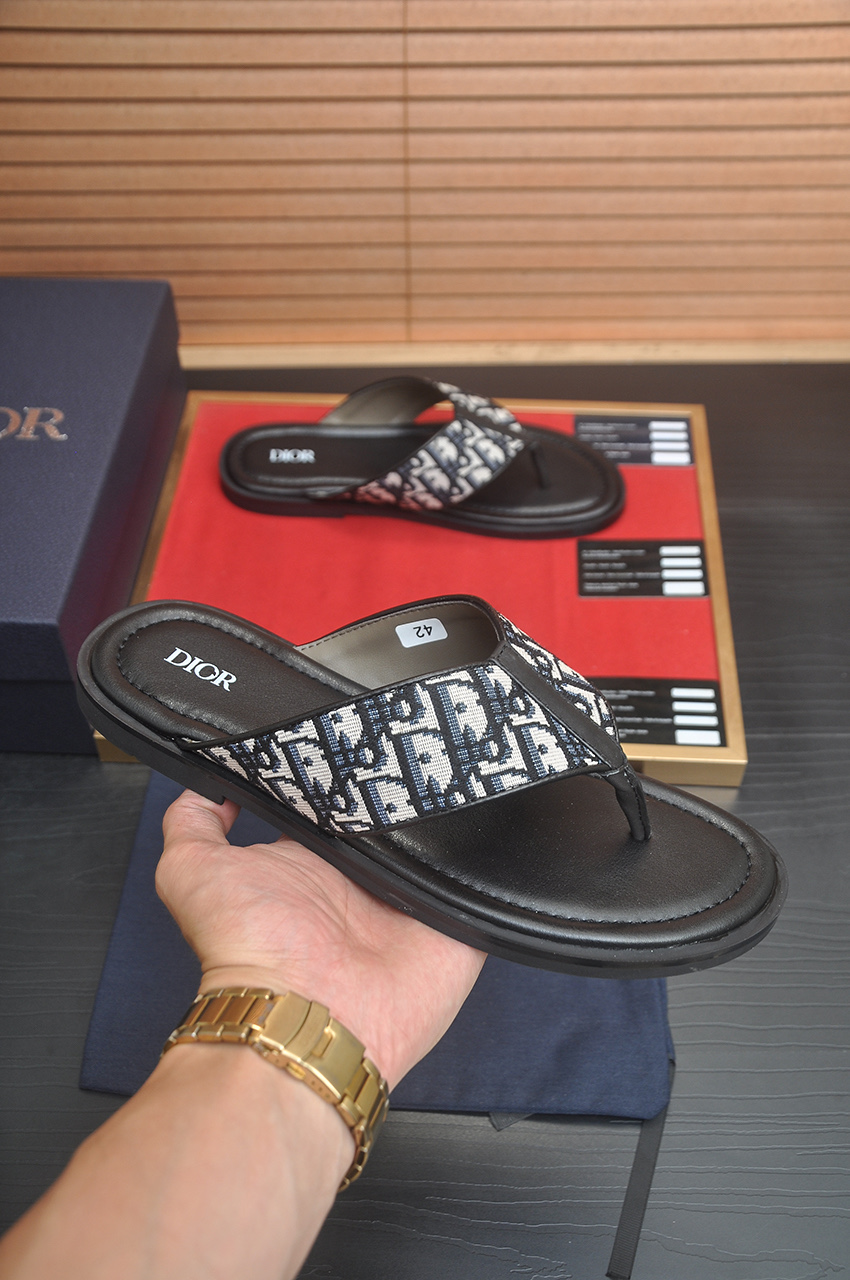 Cistian Louboutin