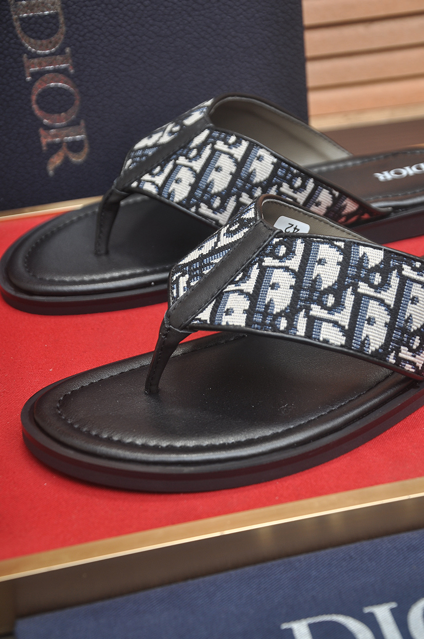 Cistian Louboutin