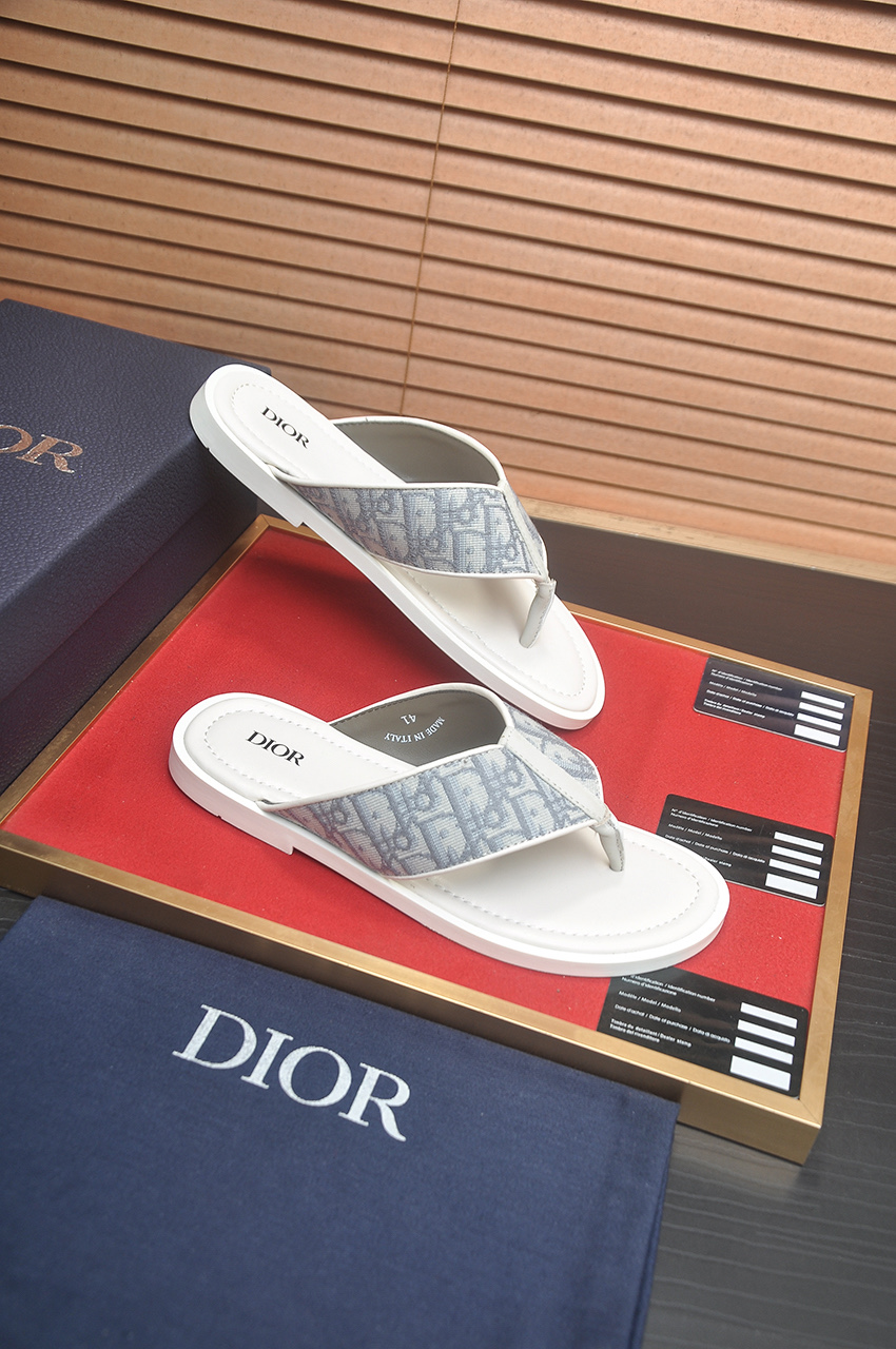 Cistian Louboutin