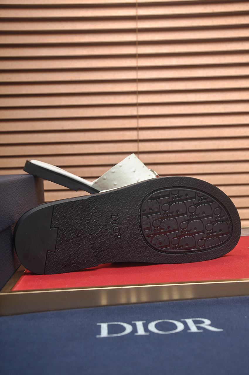 Cistian Louboutin