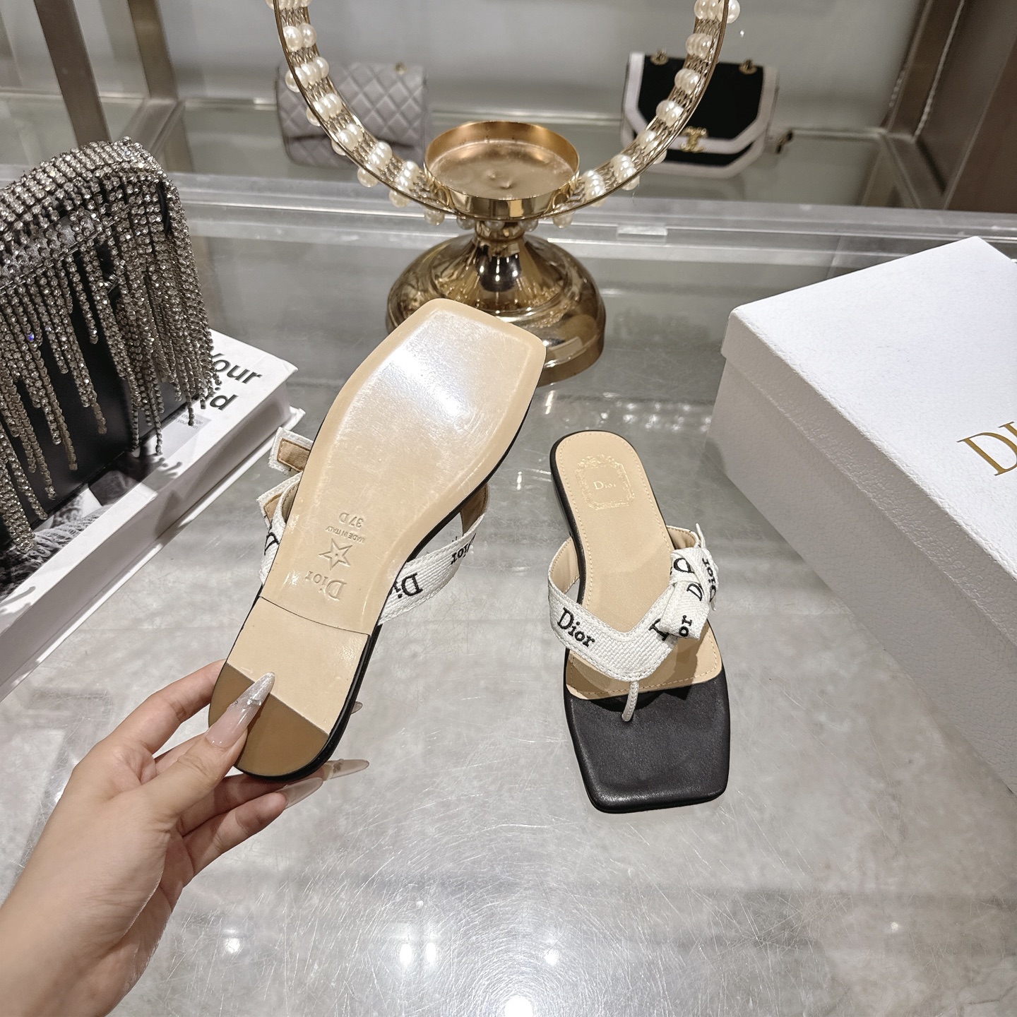 Cistian Louboutin