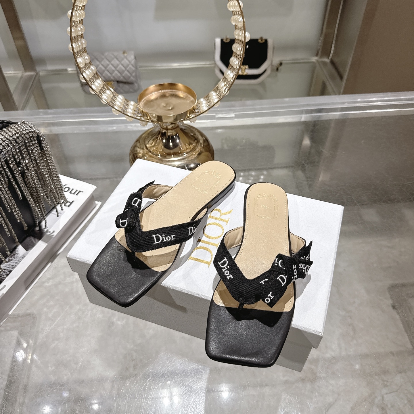 Cistian Louboutin