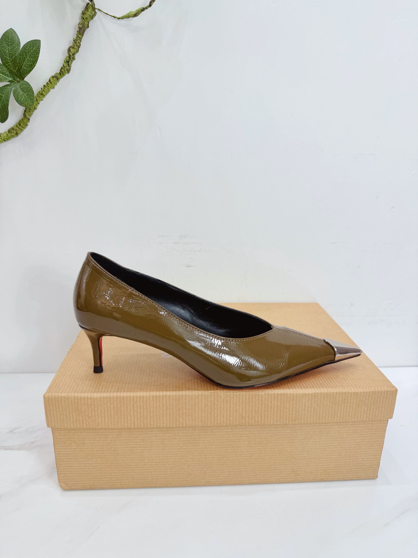 Cistian Louboutin