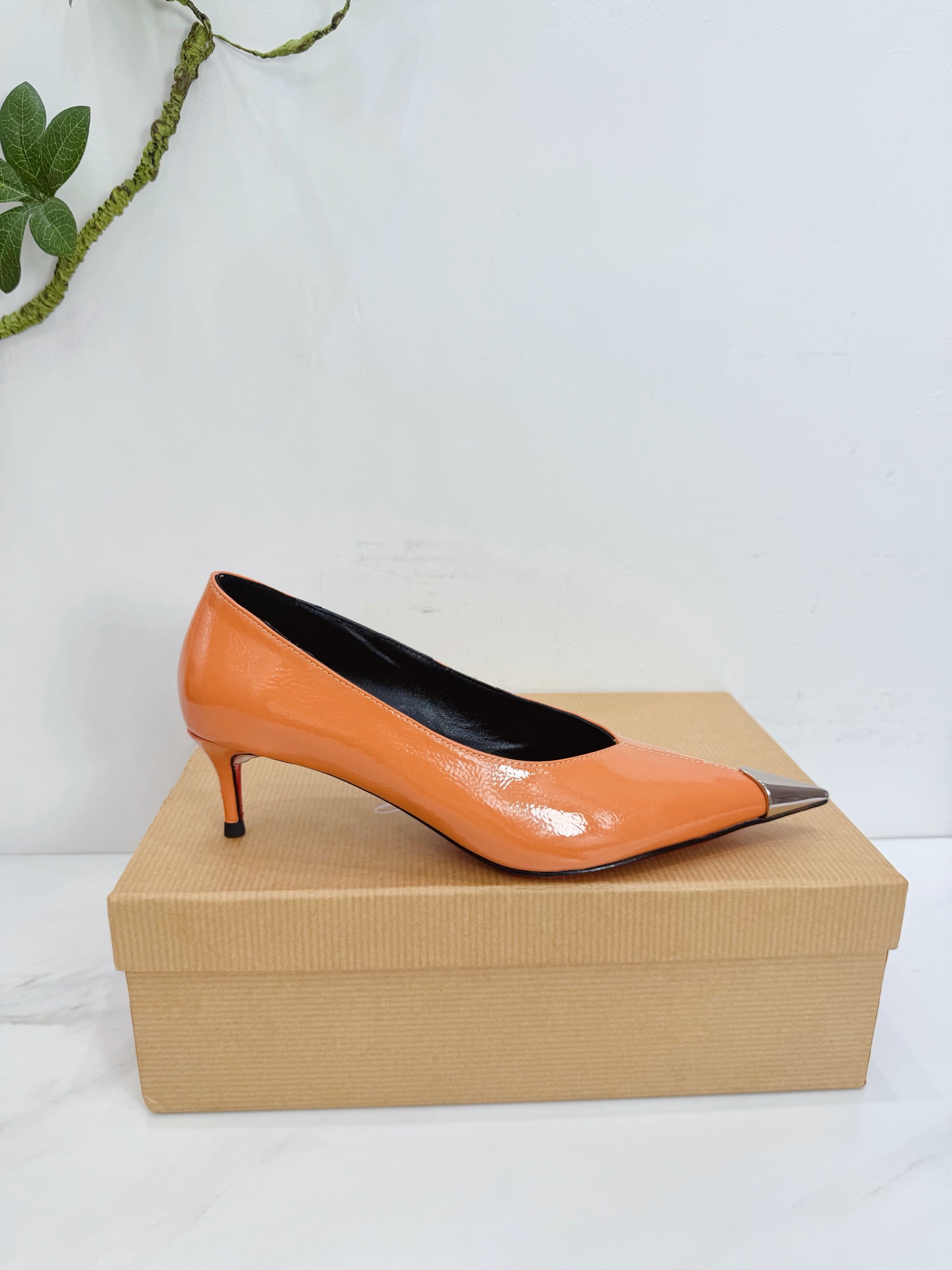 Cistian Louboutin