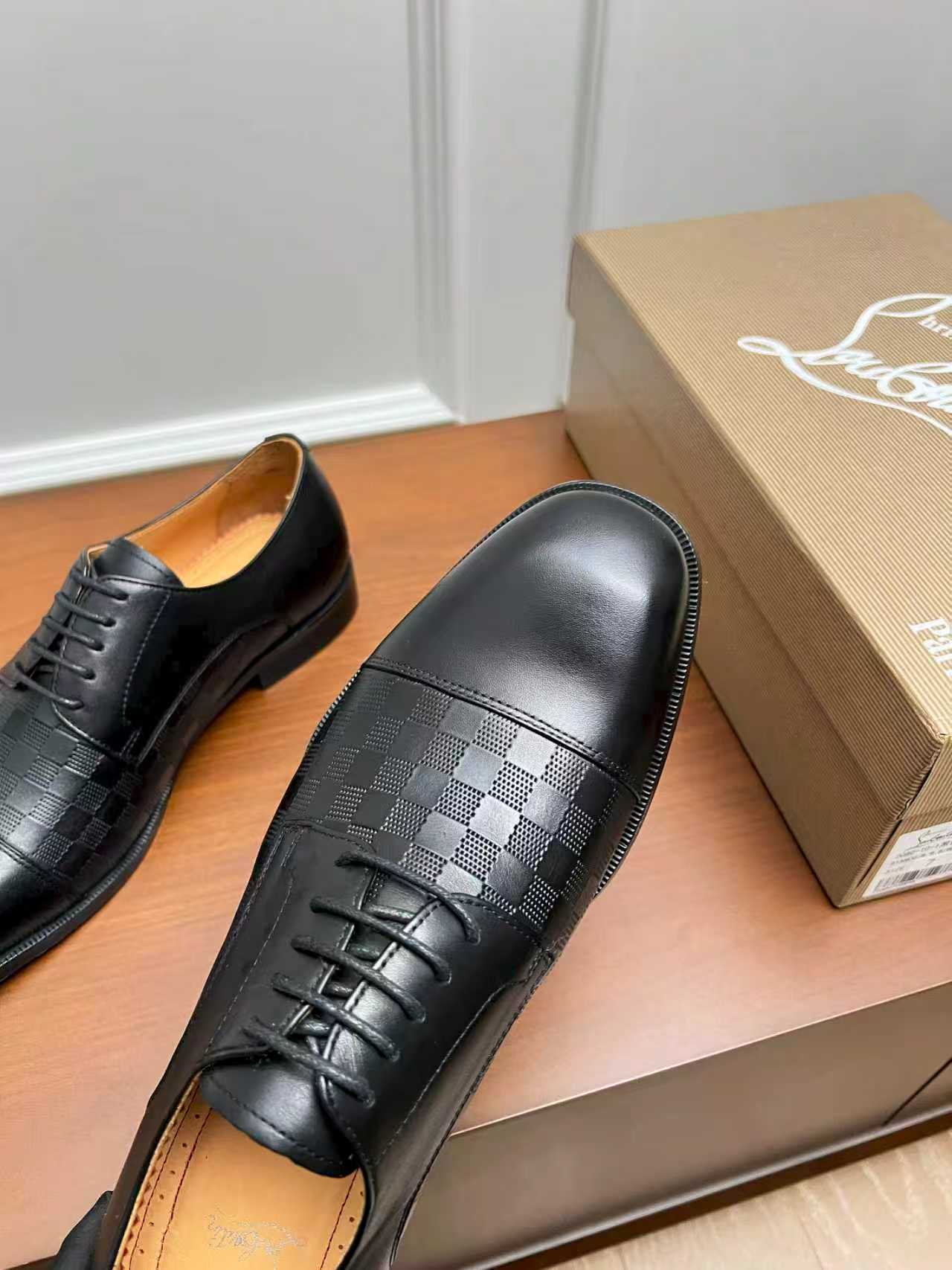 Cistian Louboutin