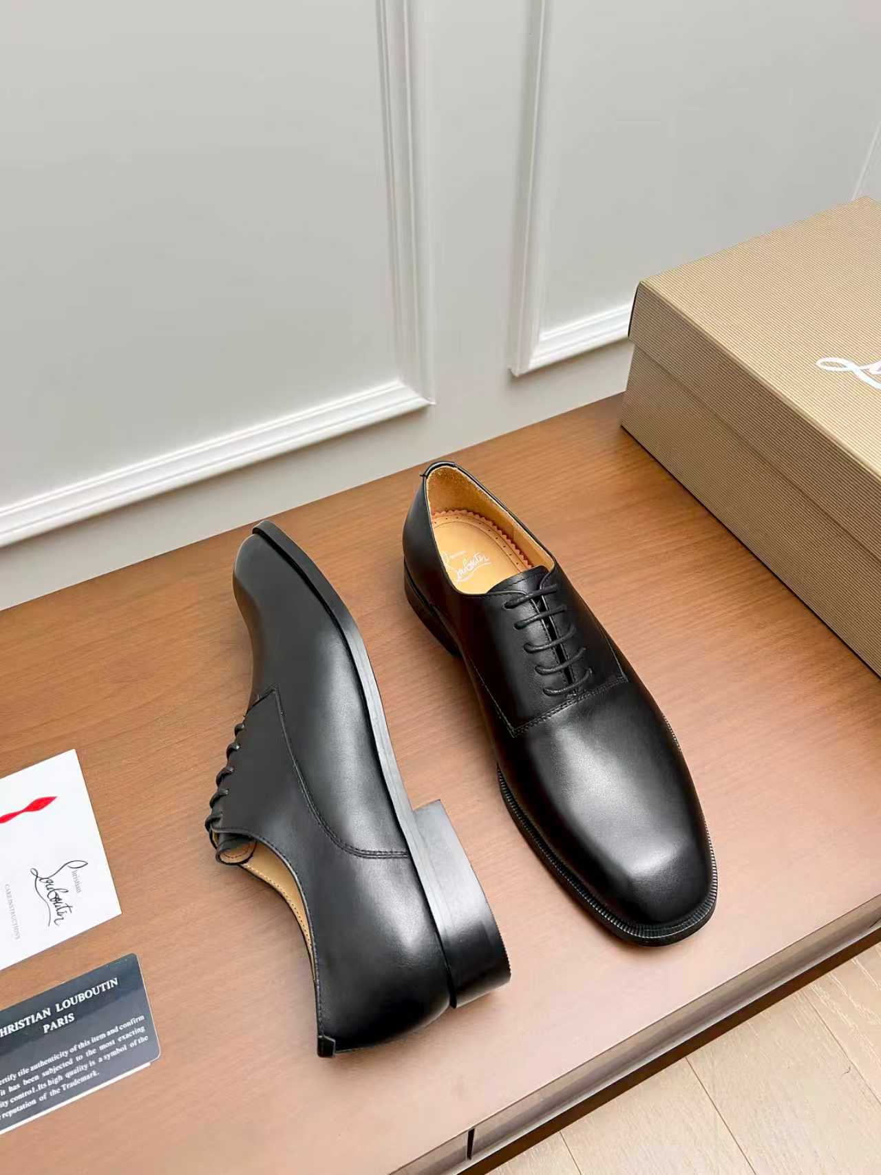 Cistian Louboutin