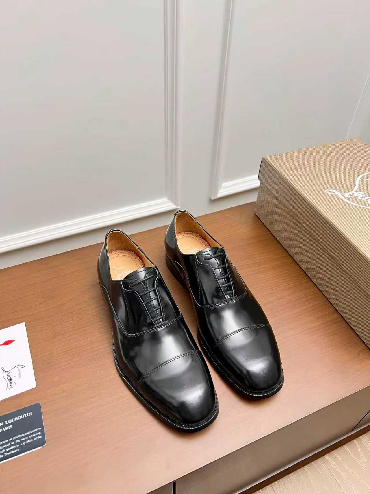 Cistian Louboutin