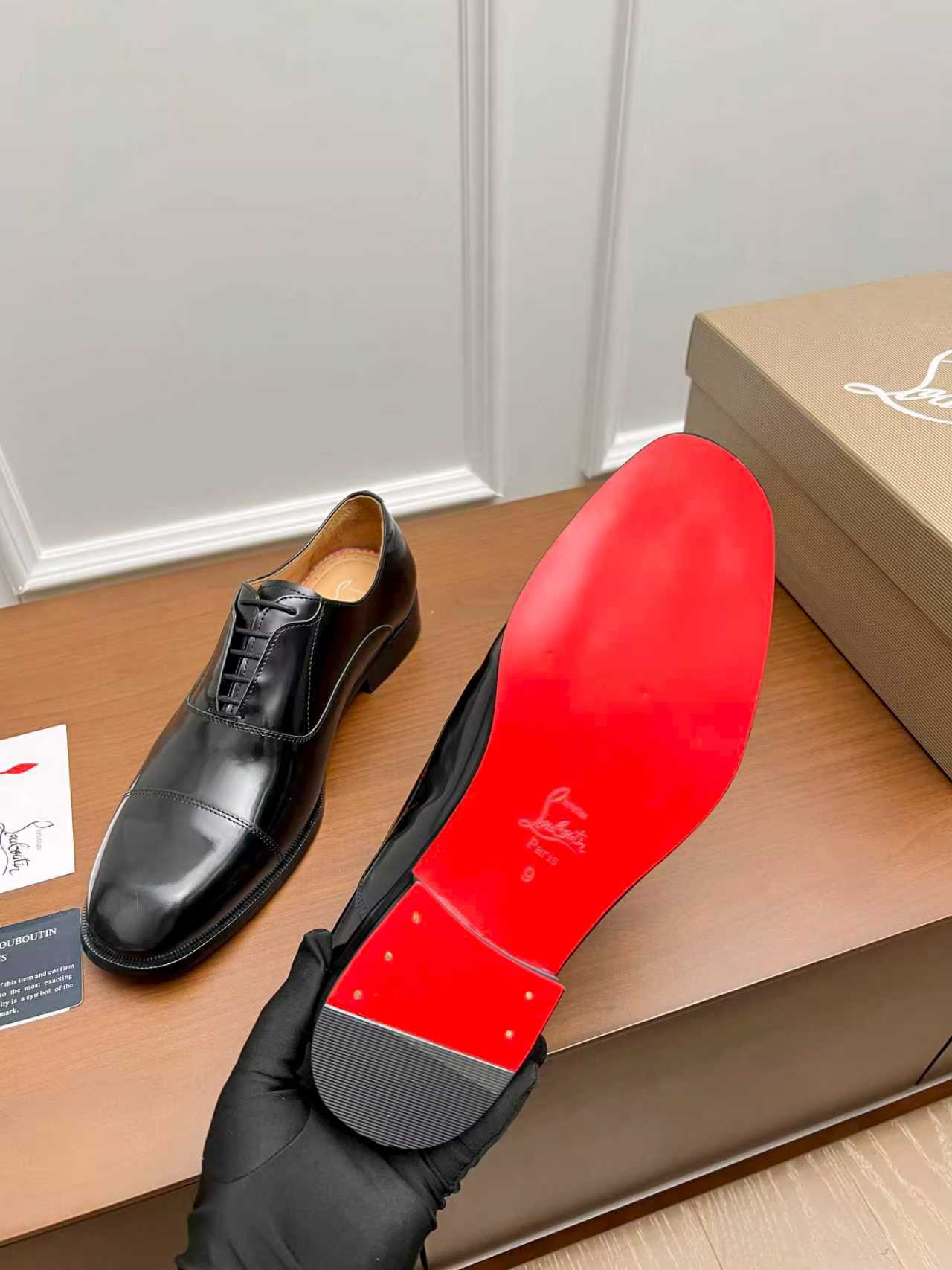 Cistian Louboutin
