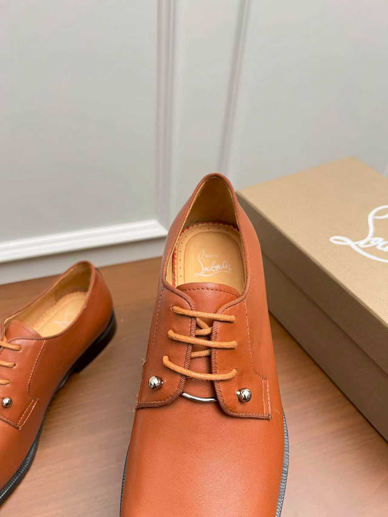 Cistian Louboutin
