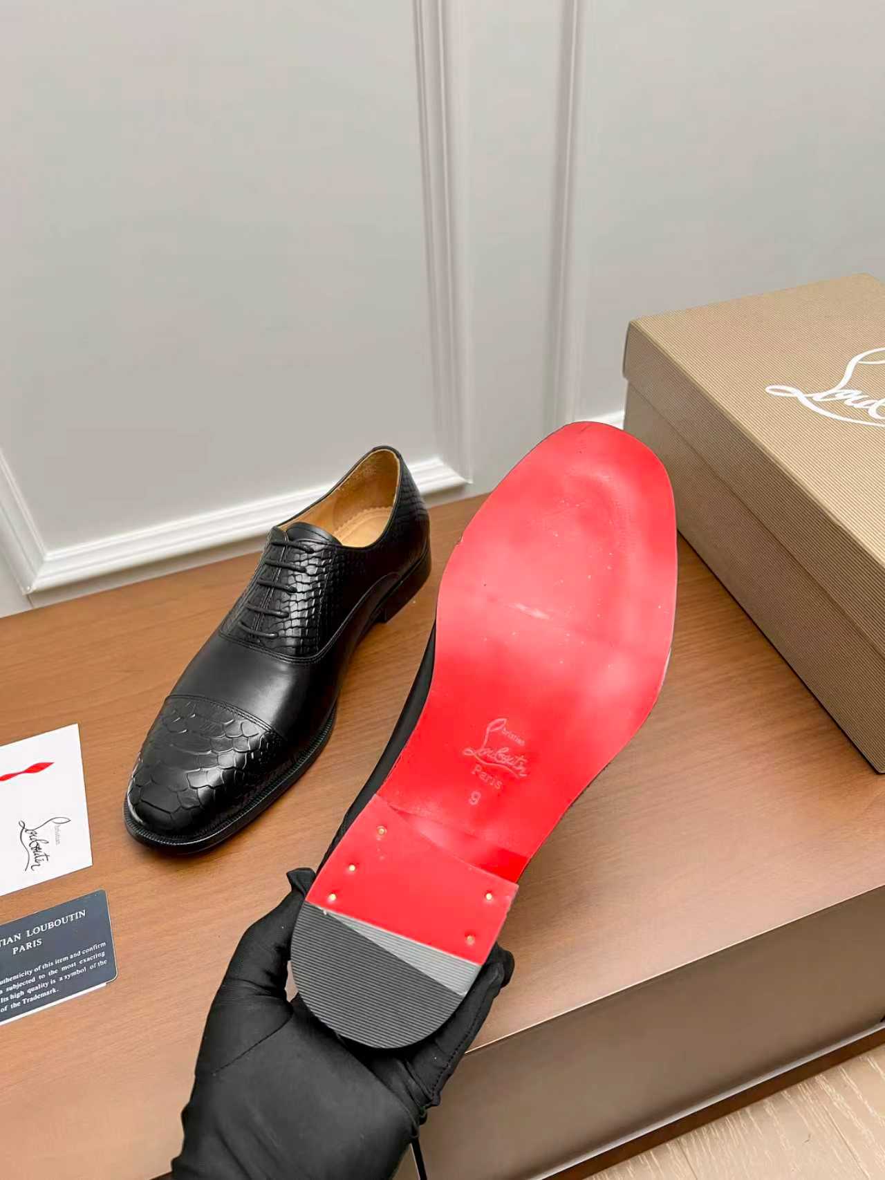 Cistian Louboutin