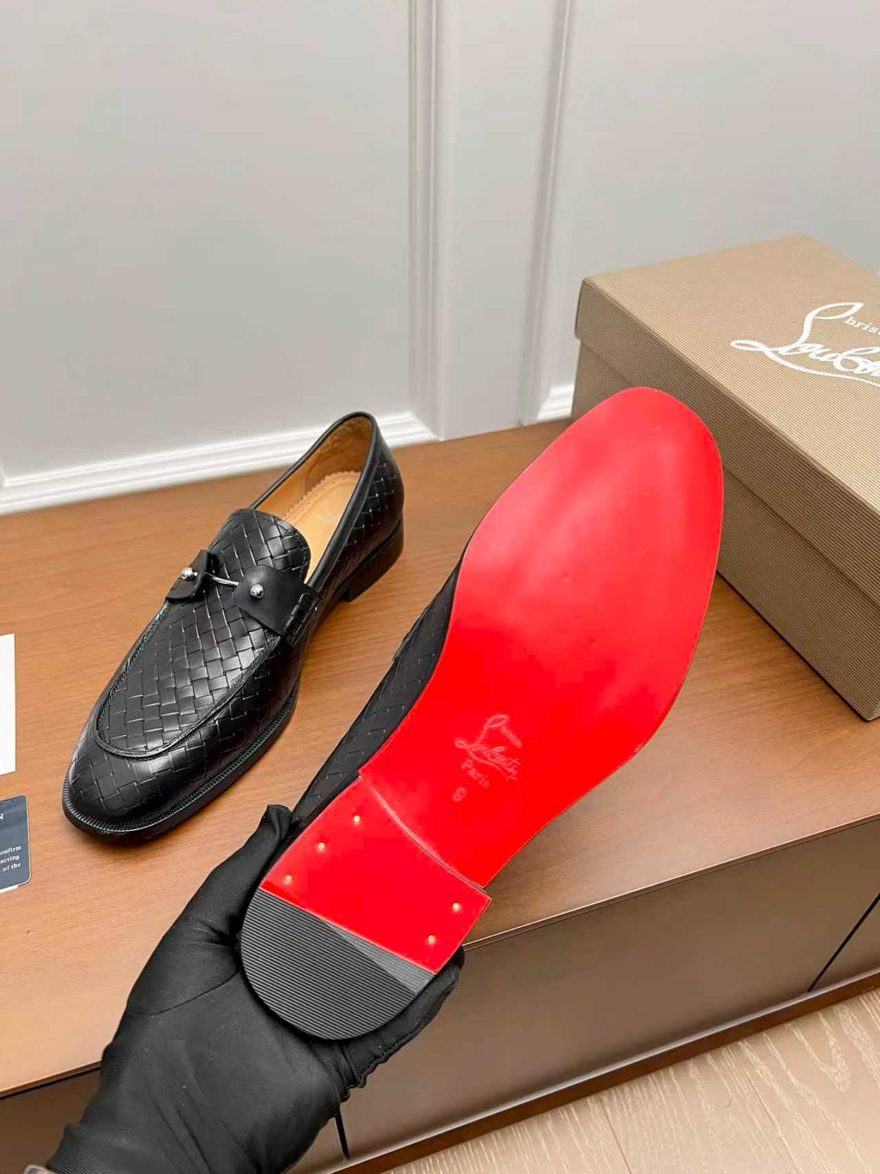 Cistian Louboutin