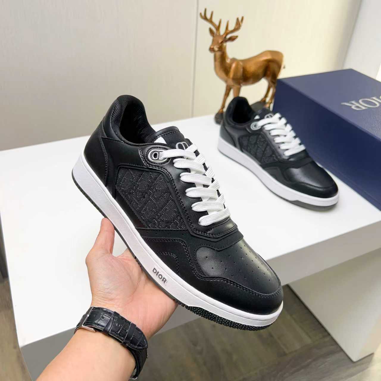 Dior