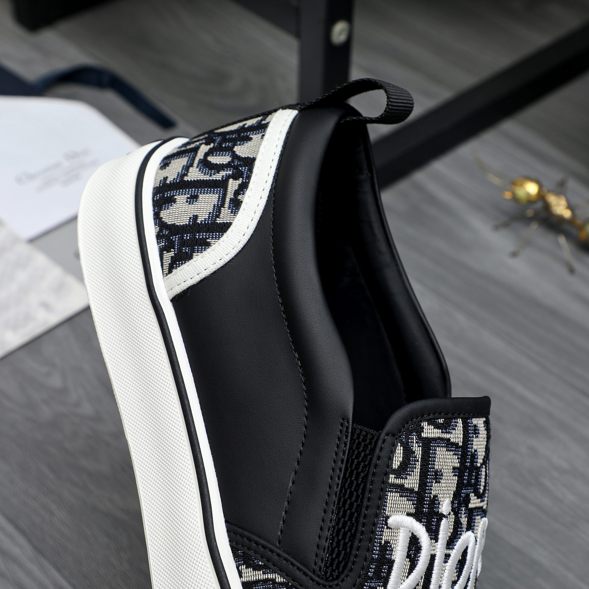 Dior