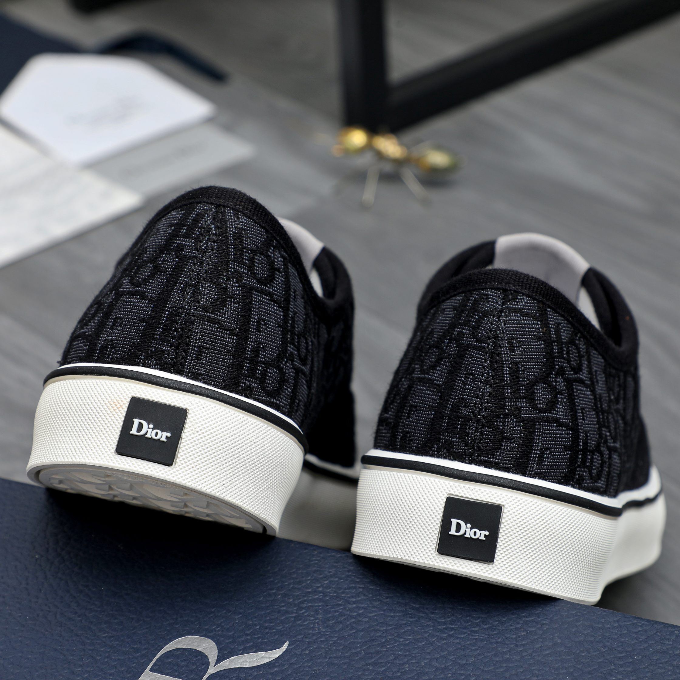 Dior
