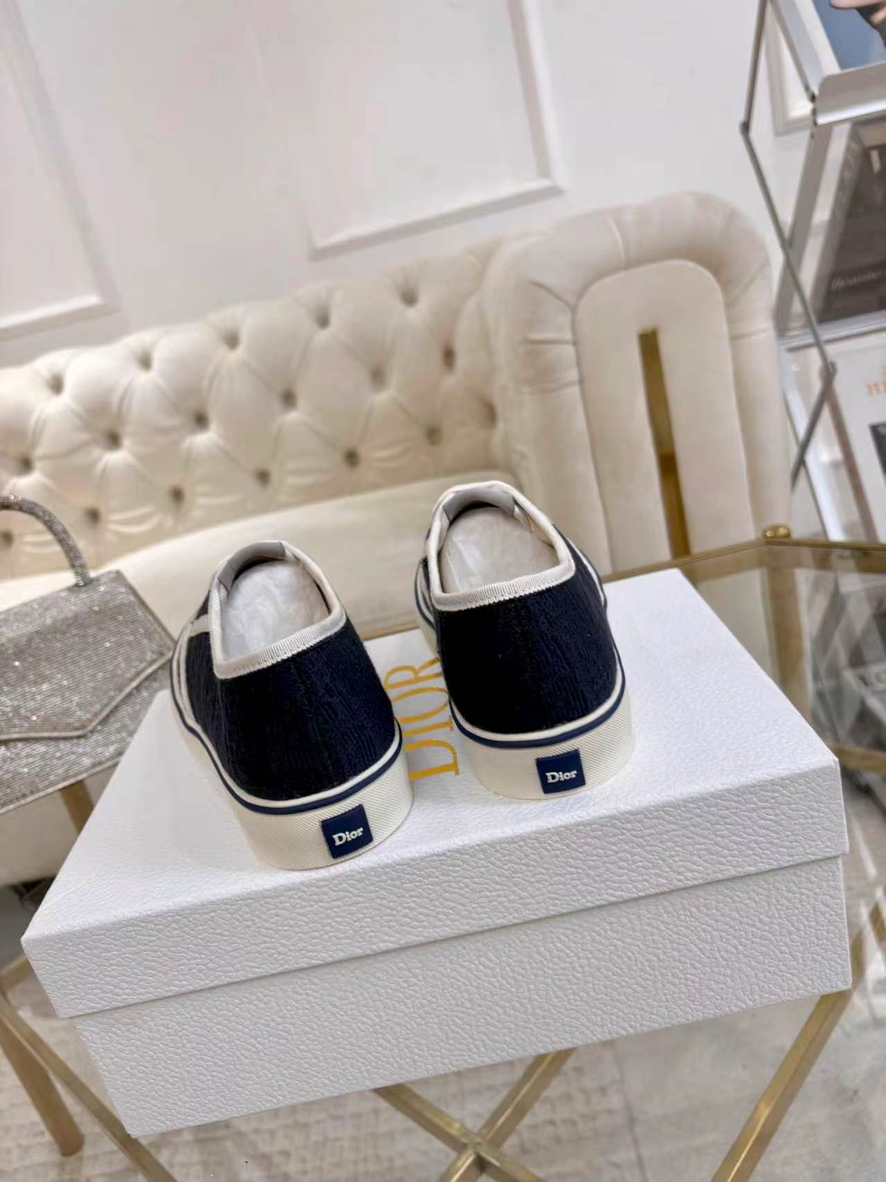Dior