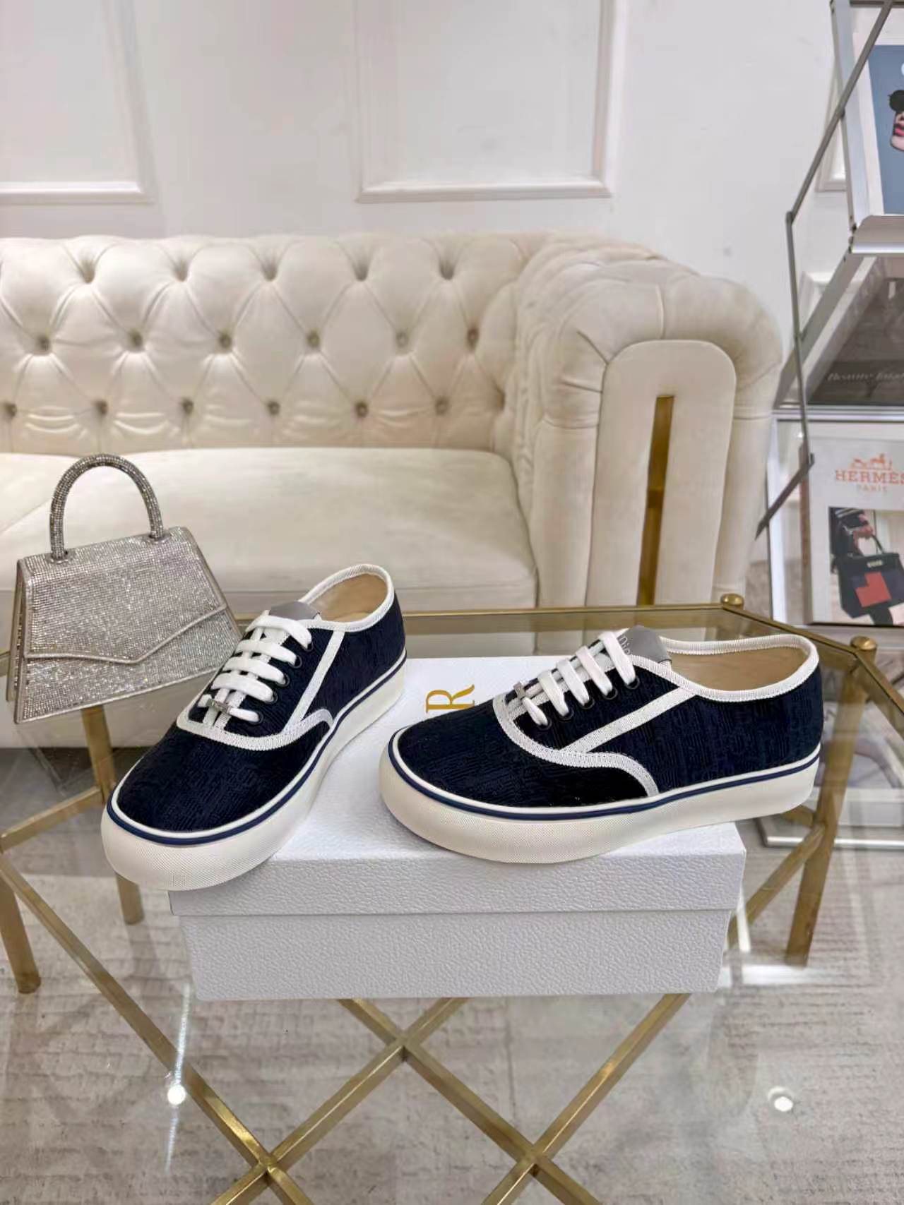 Dior