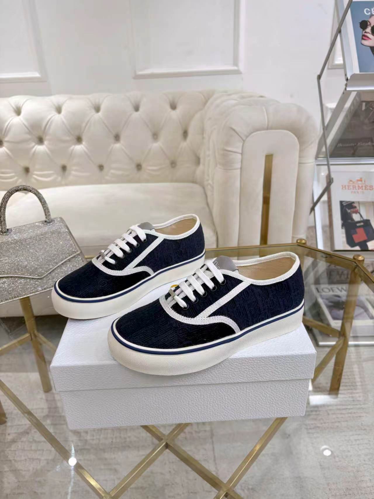Dior