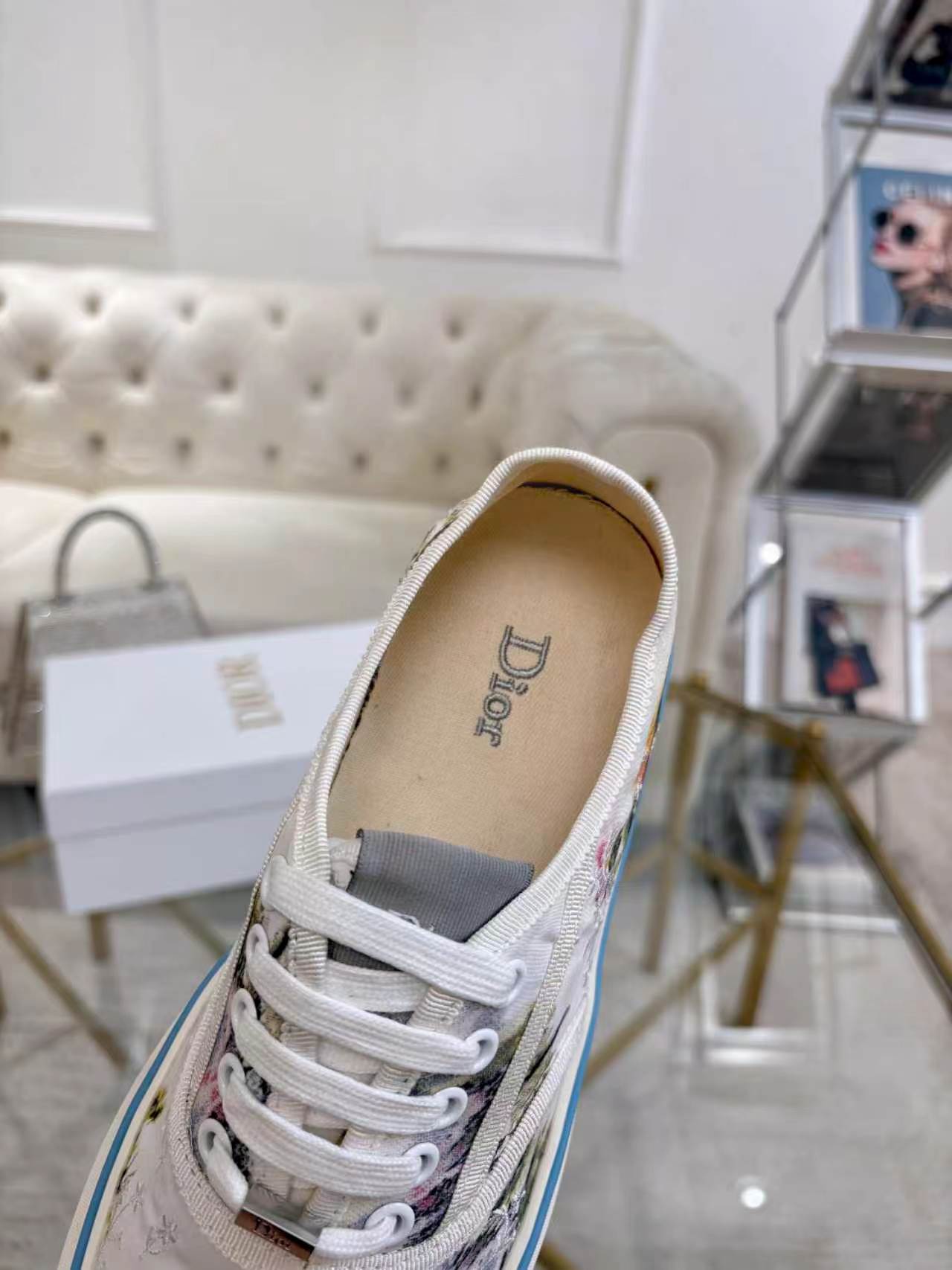 Dior