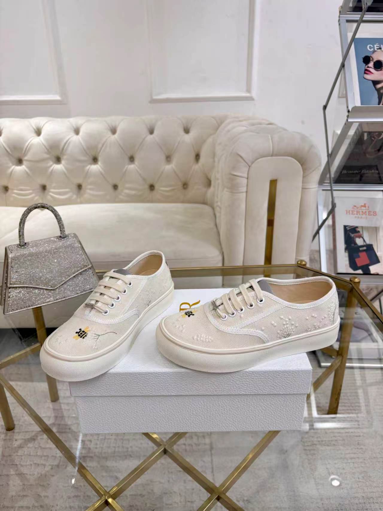 Dior