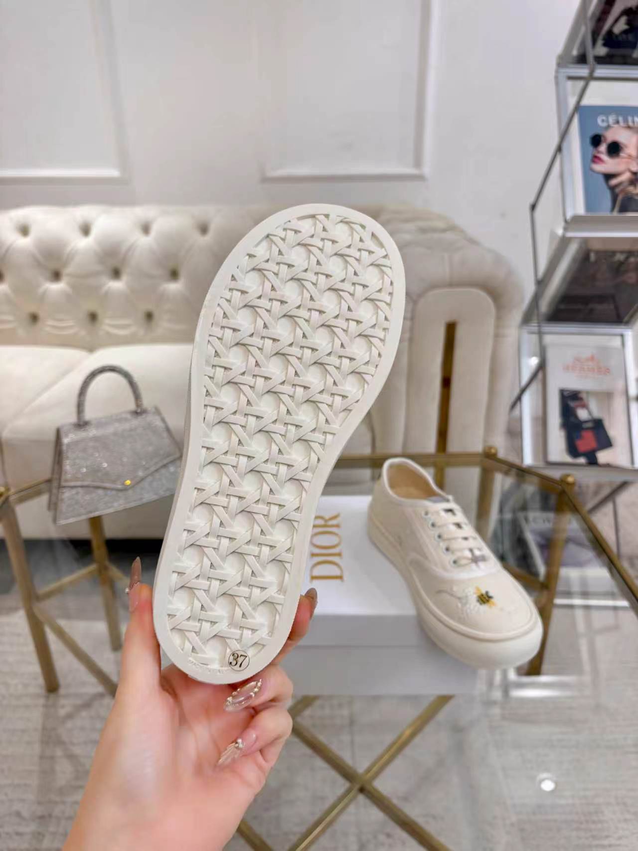 Dior