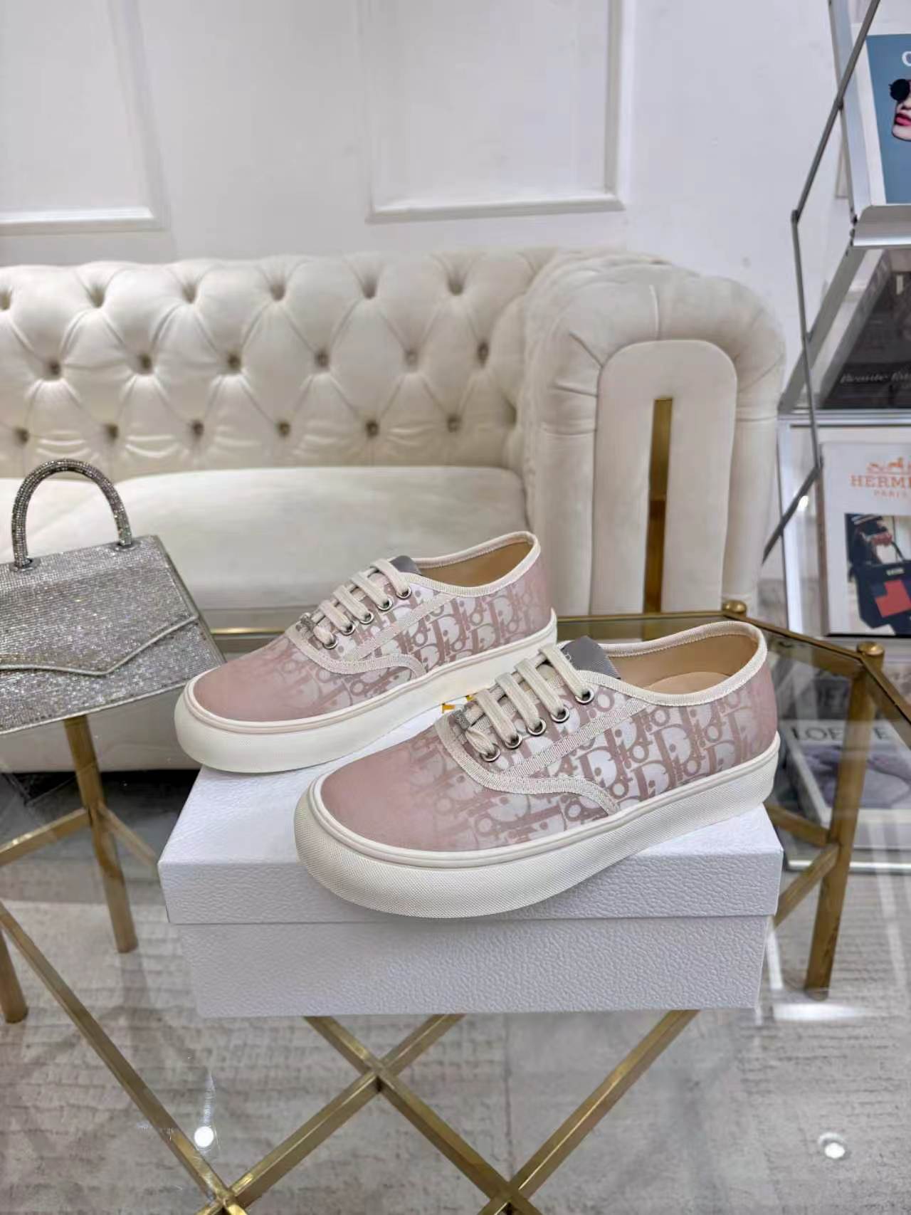 Dior