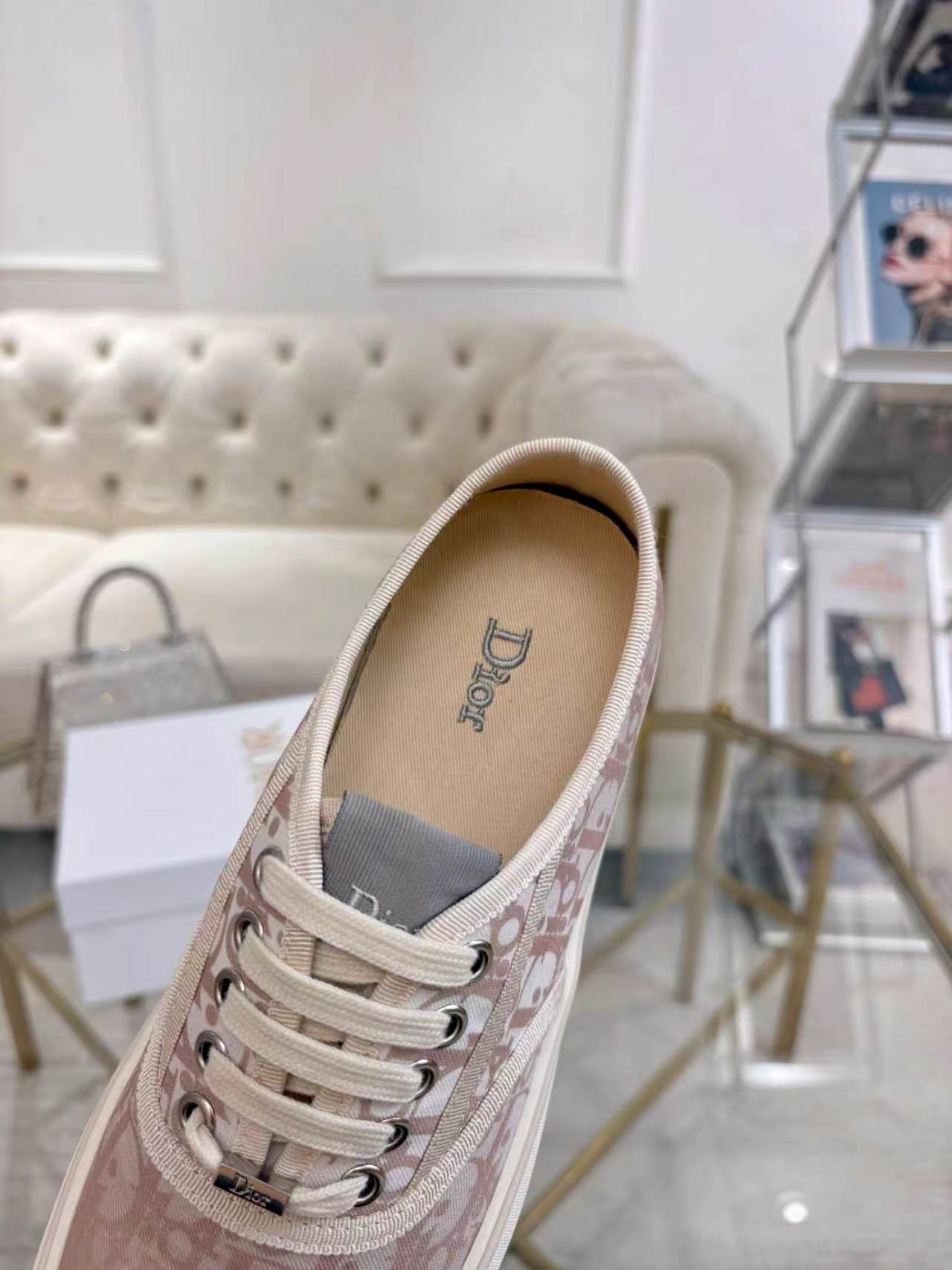 Dior