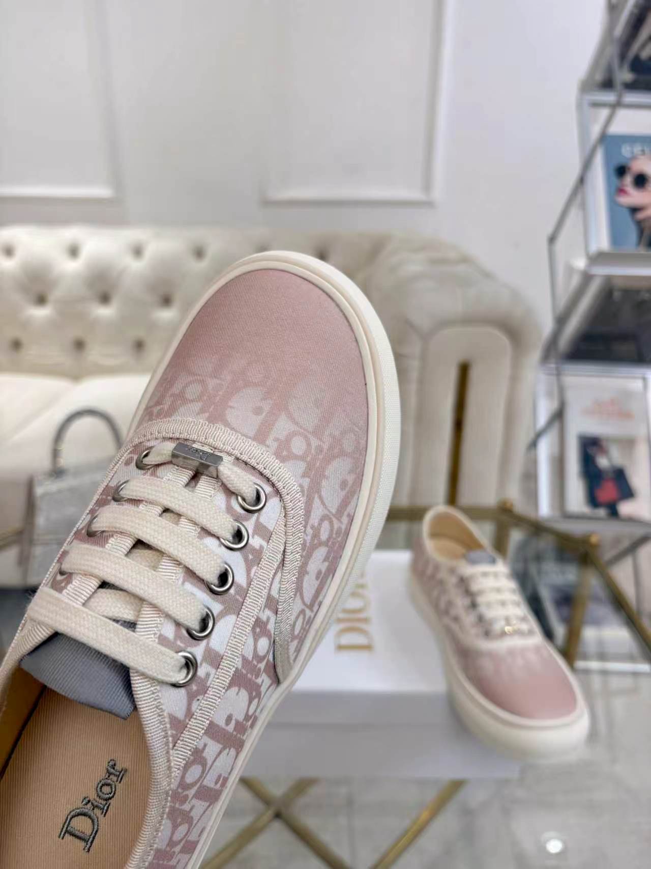 Dior