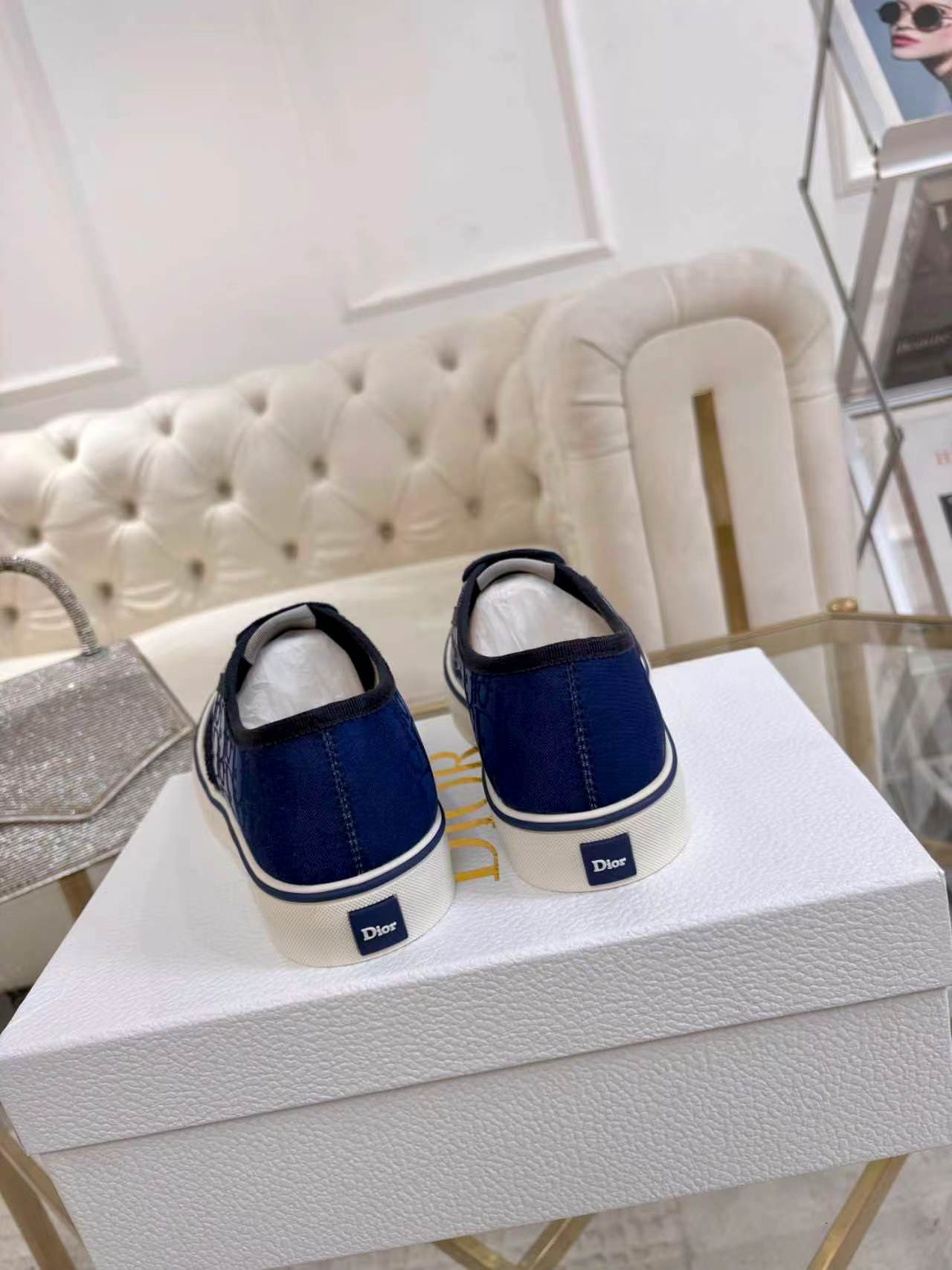 Dior