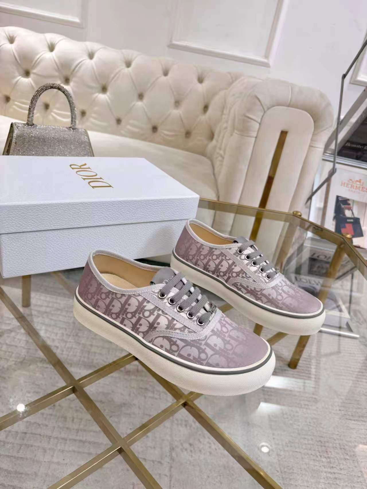 Dior