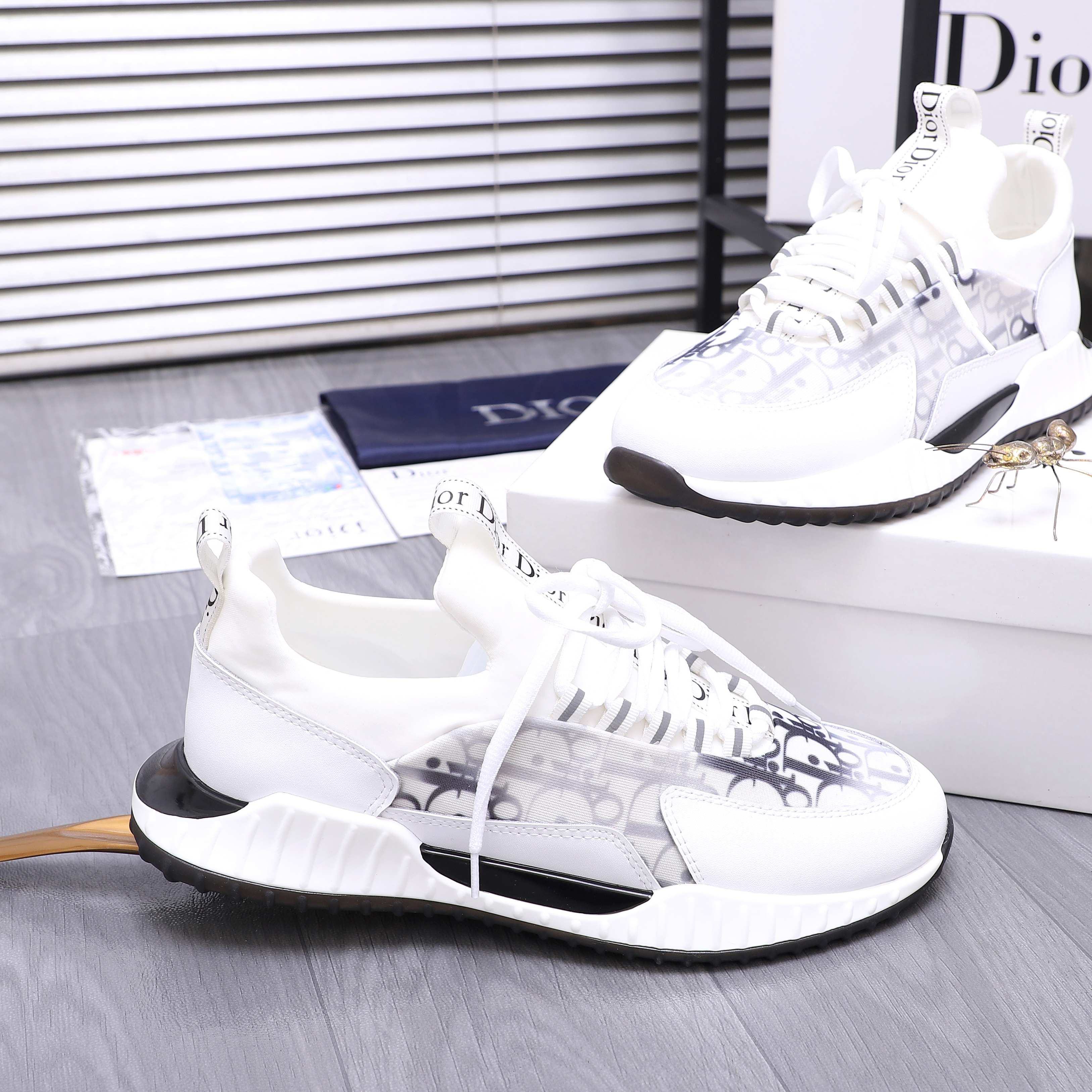 Dior