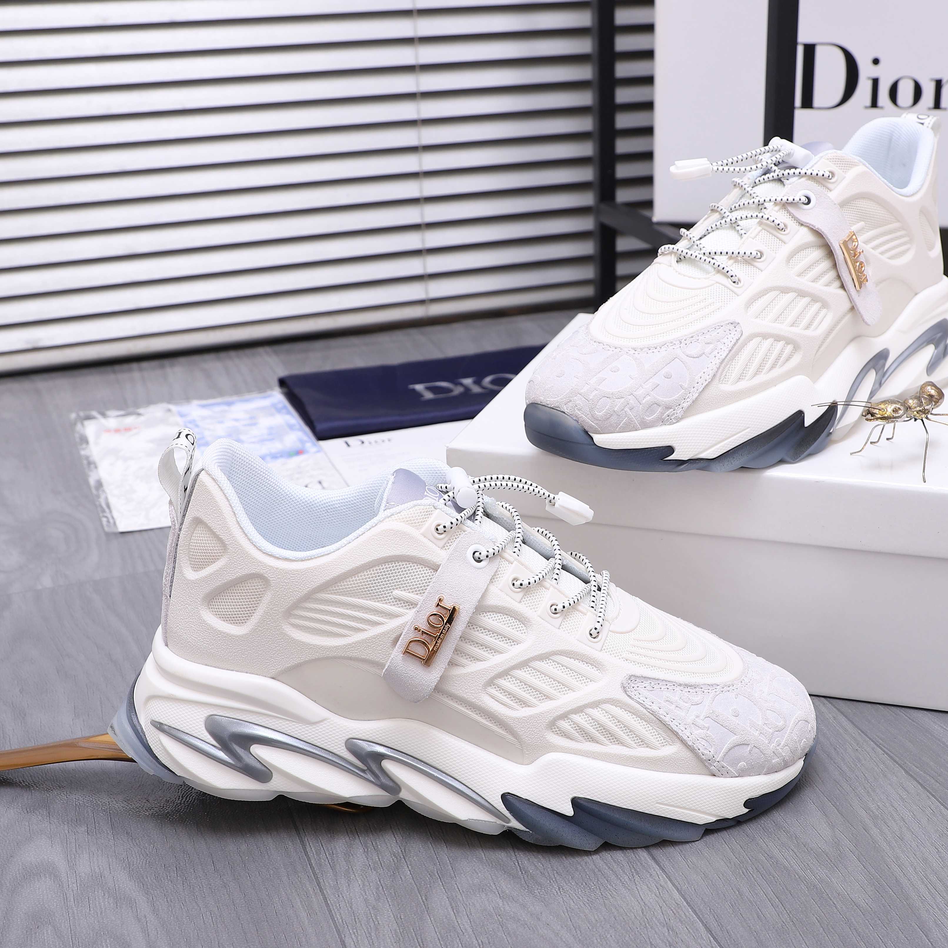 Dior