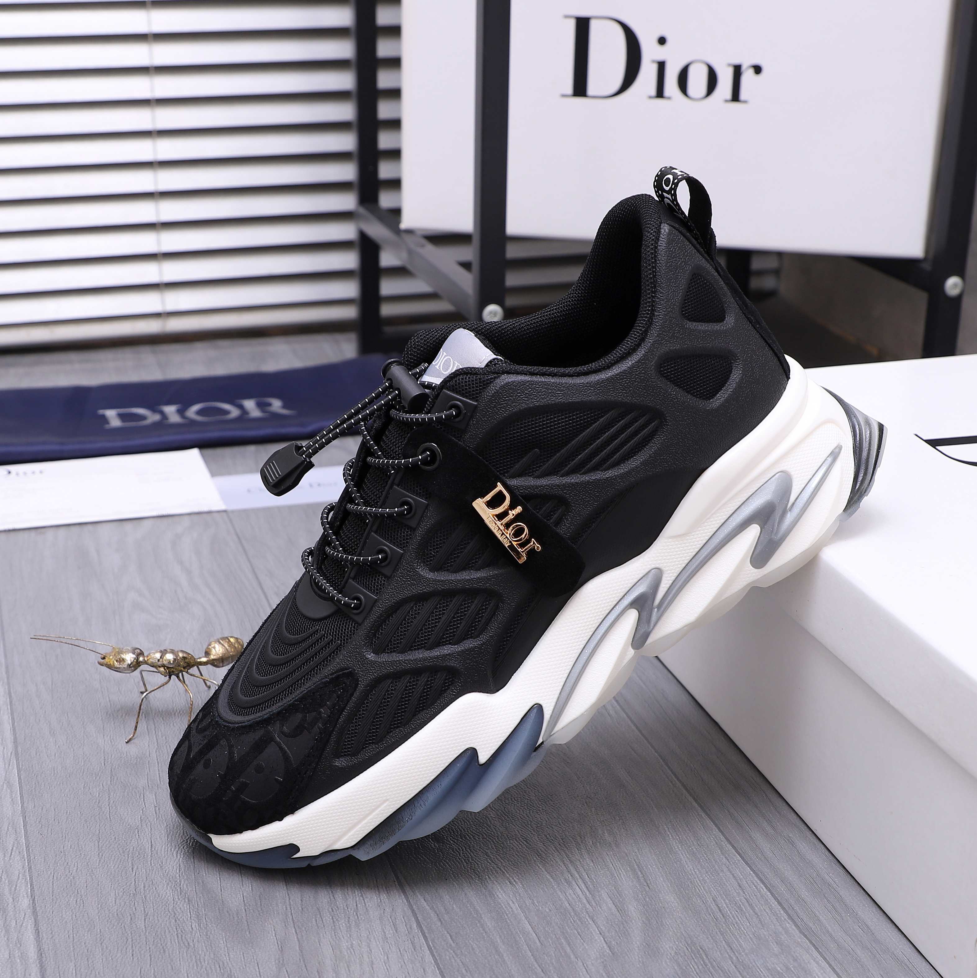 Dior