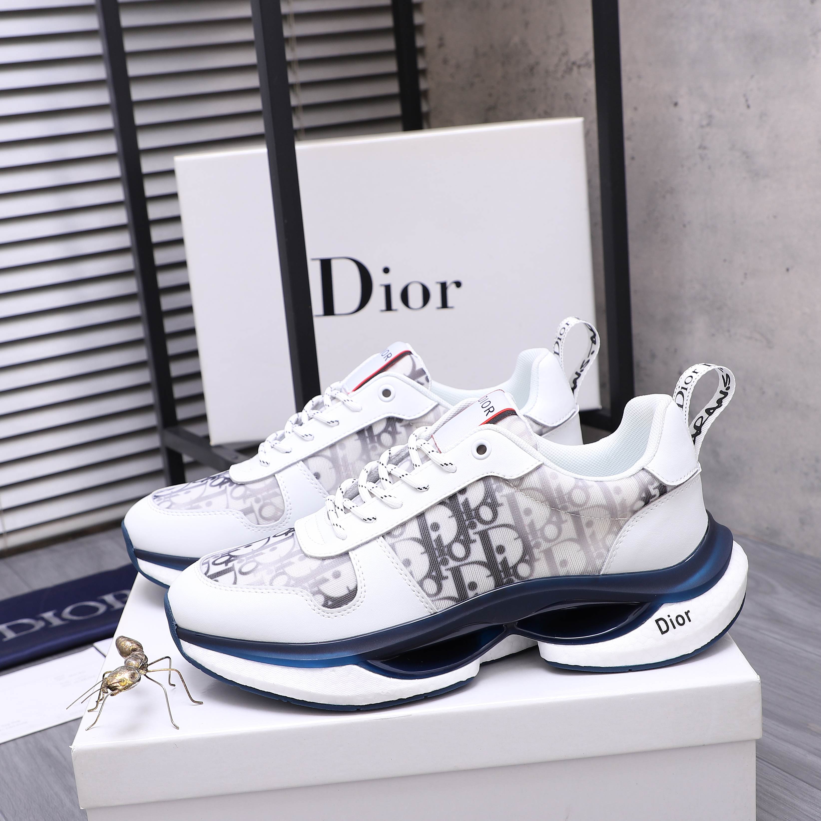 Dior